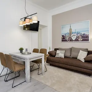 The Lohmeyer, 2 Sep Schlafzimmer, Familien- Und Gruppenfreundlich Berlin