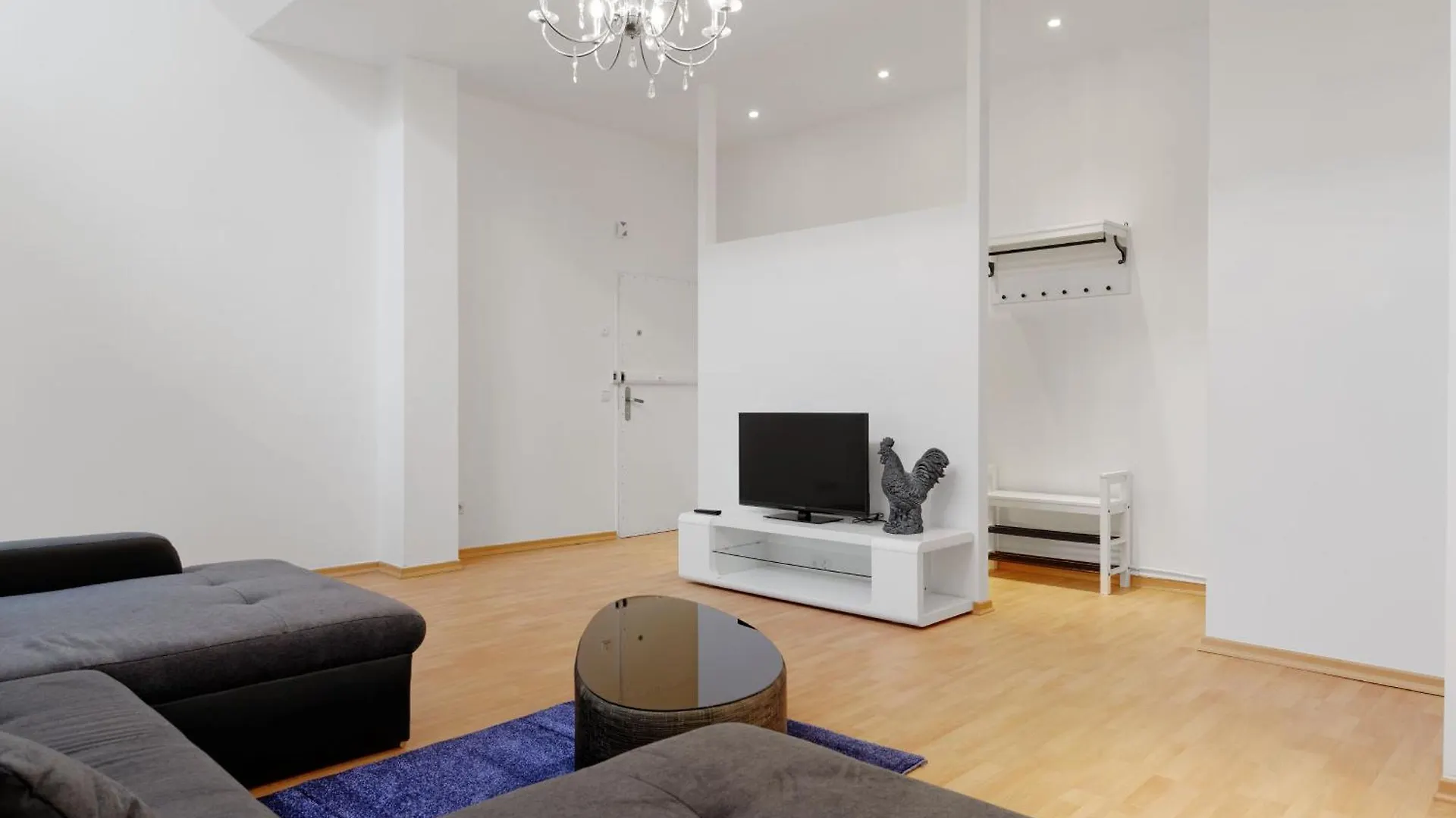 Big Central City 6Rooms Aprt Kurfuerstendamm ベルリン アパート
