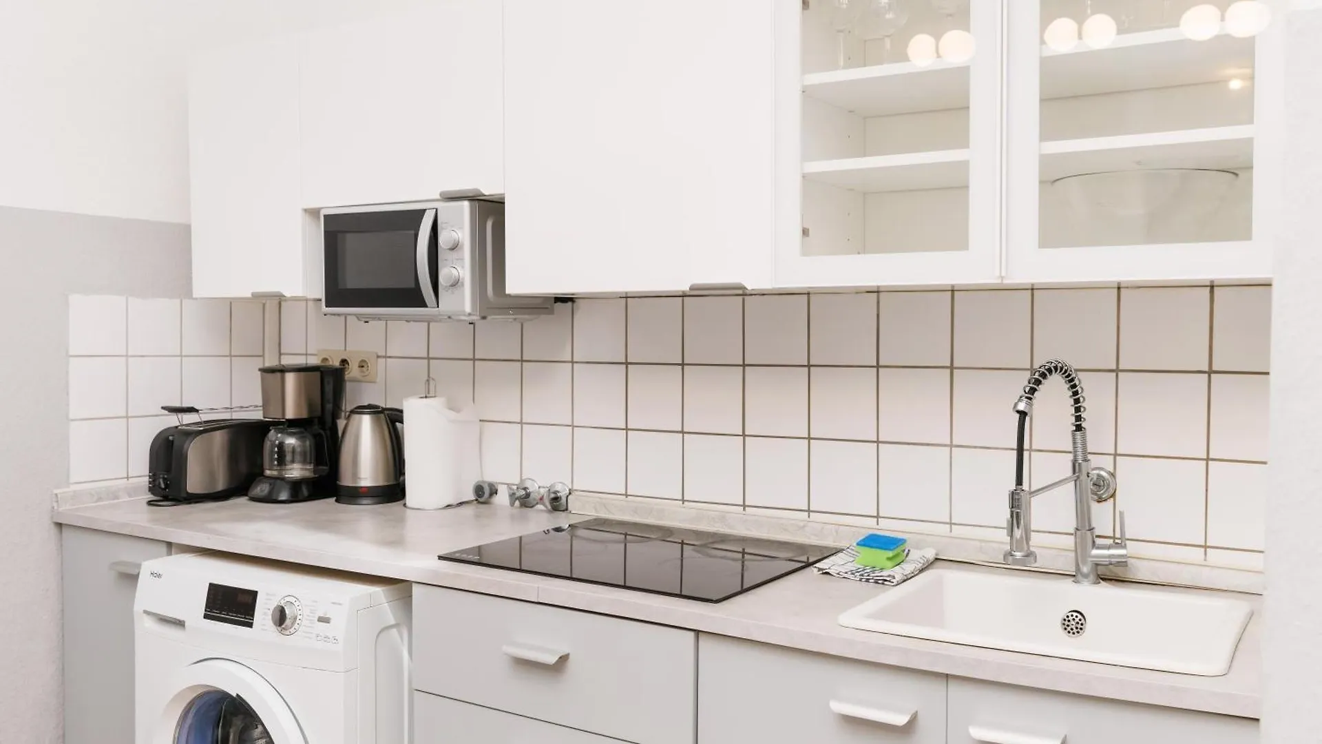 アパート Big Central City 6Rooms Aprt Kurfuerstendamm ベルリン ドイツ
