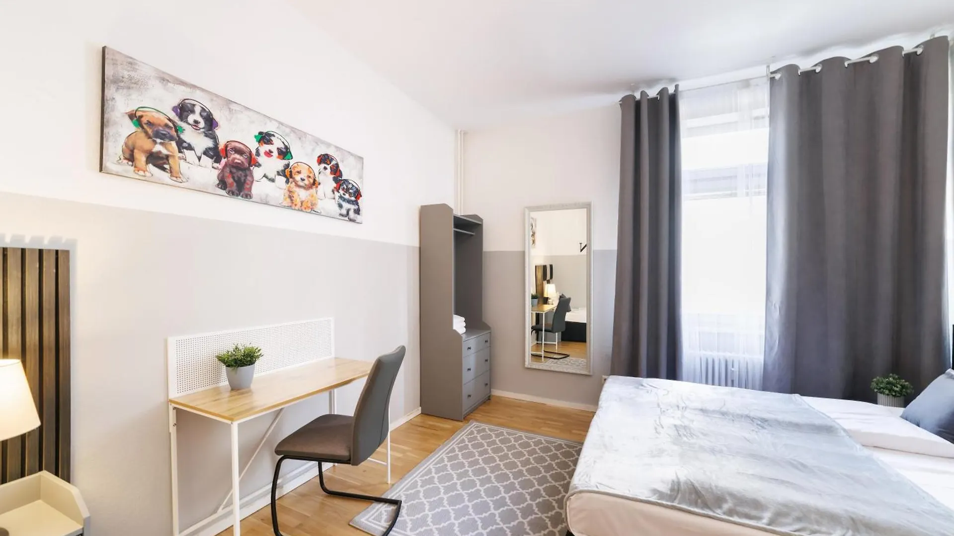 Big Central City 6Rooms Aprt Kurfuerstendamm ベルリン