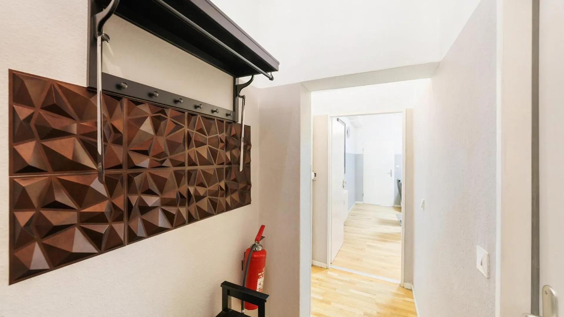 アパート Big Central City 6Rooms Aprt Kurfuerstendamm ベルリン