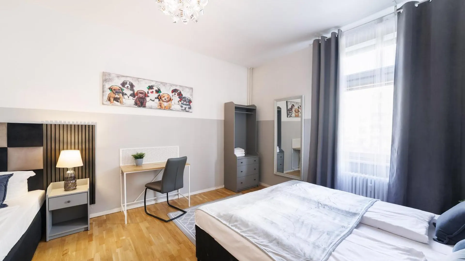 Big Central City 6Rooms Aprt Kurfuerstendamm ベルリン ドイツ